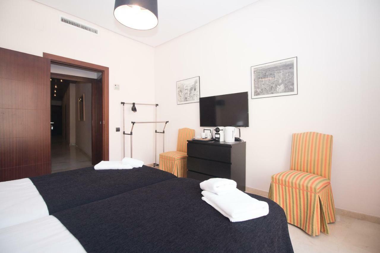 Bet Apartments - Canovas Rooms Valencia Kültér fotó