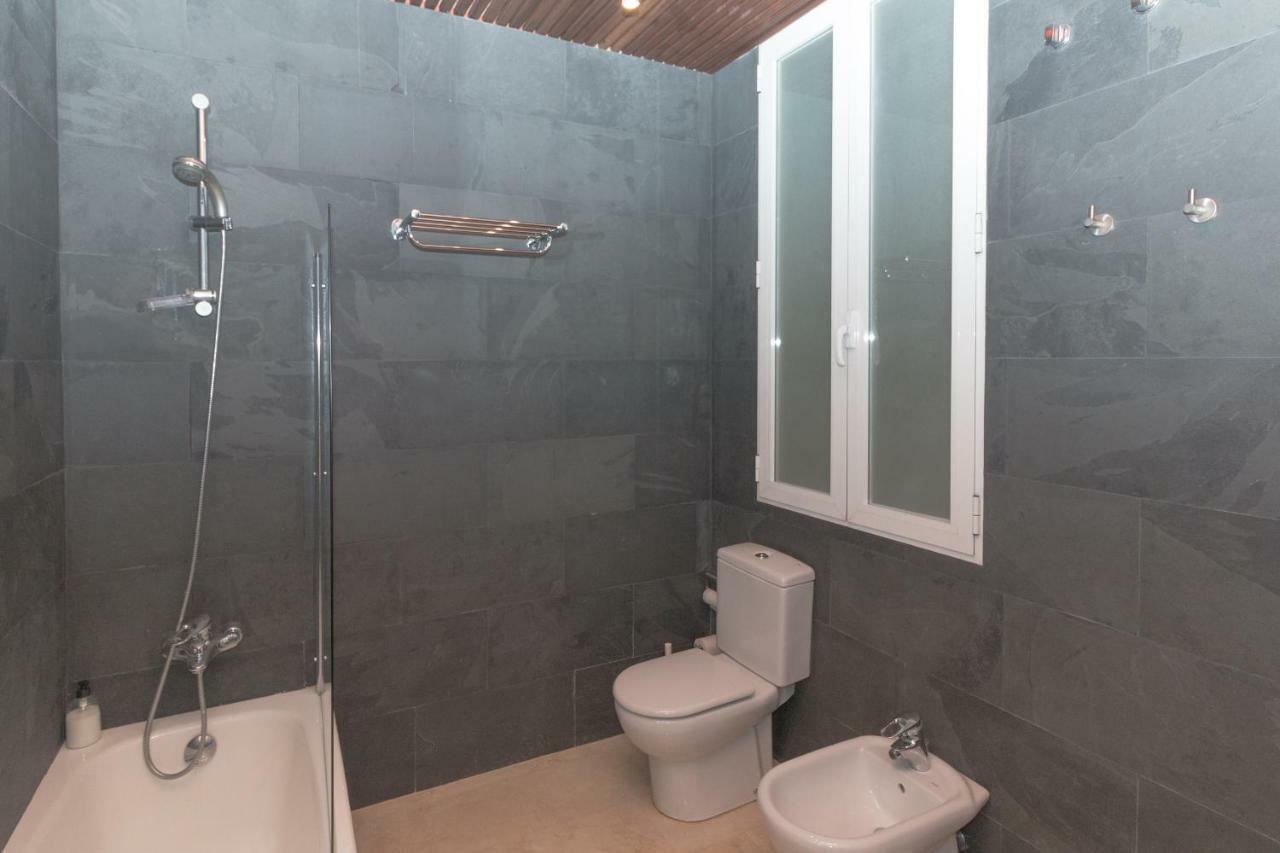 Bet Apartments - Canovas Rooms Valencia Kültér fotó